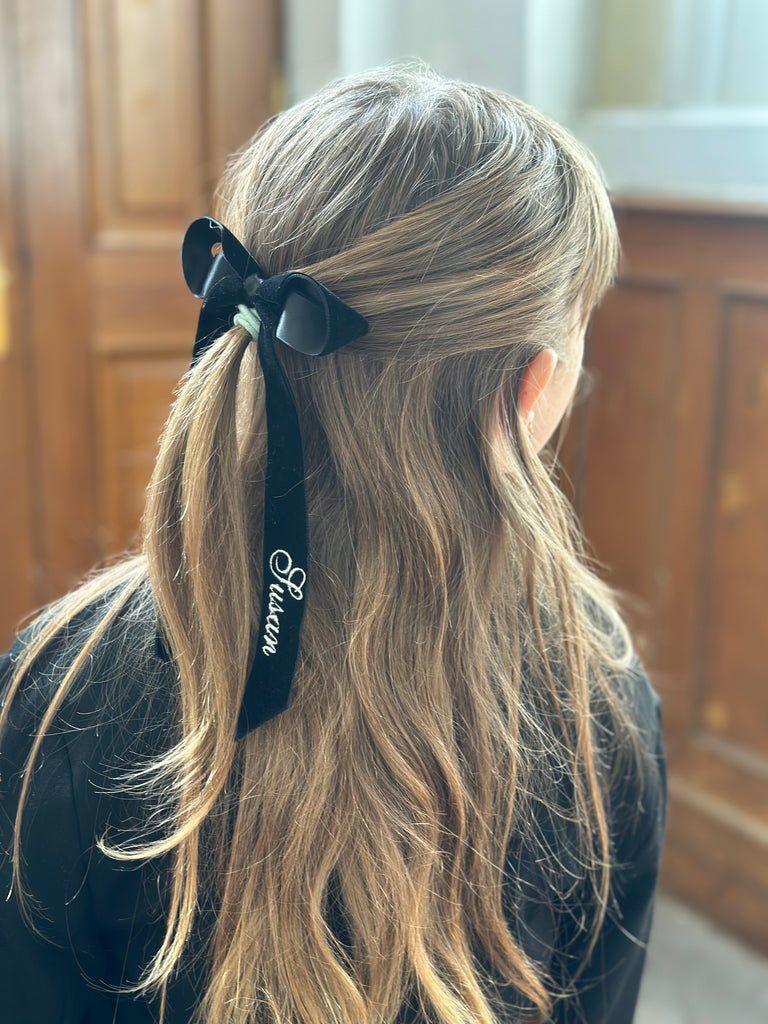 Velvet Longtail Bow, Black Stitchmonograms